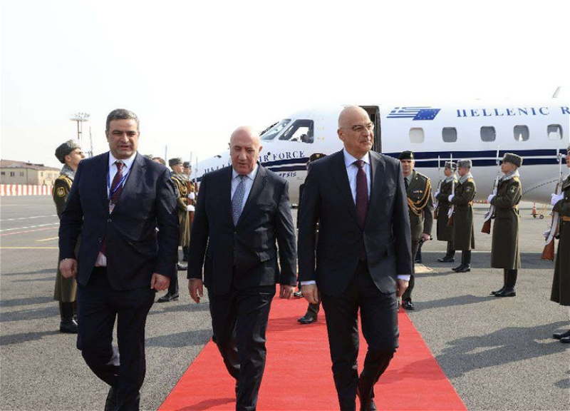 Глава Минобороны Греции прибыл в Армению для налаживания военного сотрудничества