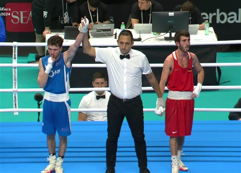 Азербайджанский боксер победил армянина и находится в шаге от лицензии