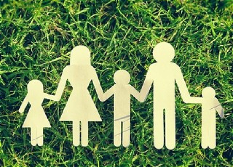 В Азербайджане предлагается сократить понятие многодетности с 5 до 3 детей в семье