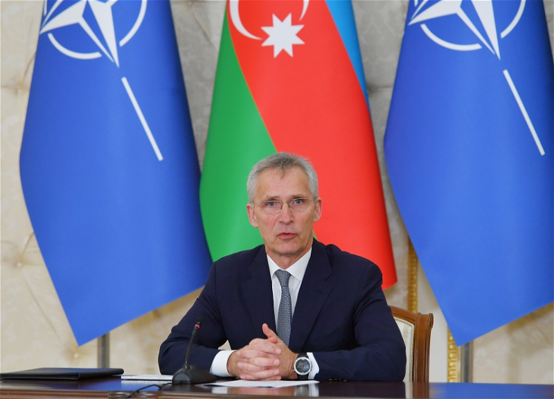 Генсек НАТО: Приветствую важную гуманитарную помощь Азербайджана Украине