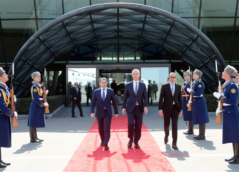 Завершился визит генсека НАТО в Азербайджан - ФОТО