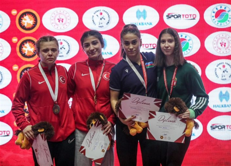 Сборная Азербайджана по борьбе завершила турнир «Чемпионы» с 10 медалями