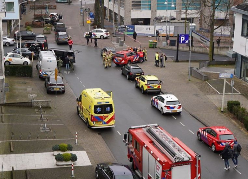 Полиция освободила всех заложников в кафе в Нидерландах - ОБНОВЛЕНО