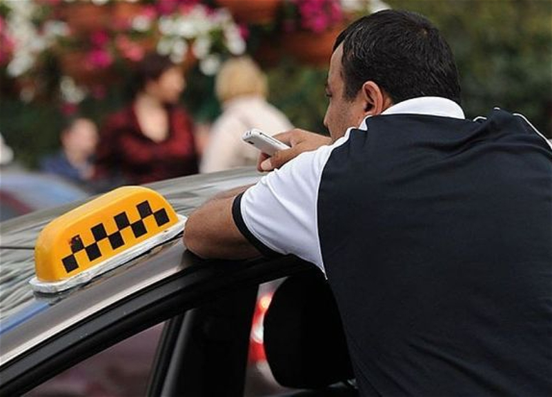 В Азербайджане началась выдача разрешений для деятельности такси