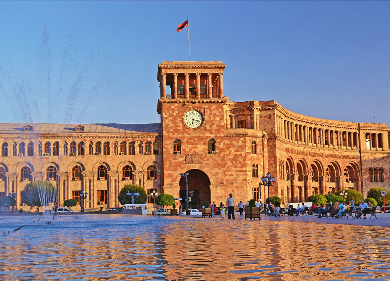 В Армении оппозиция инициировала заседание парламента по вопросам делимитации границ