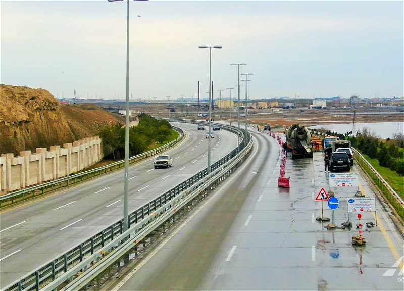 Zığ-Hava limanı avtomobil yolunda təmir-bərpa işləri aparılır - FOTO