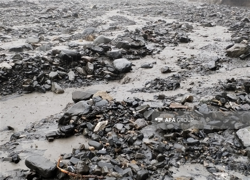 В Азербайджане сохранится ветреная погода, в реках ожидаются паводки