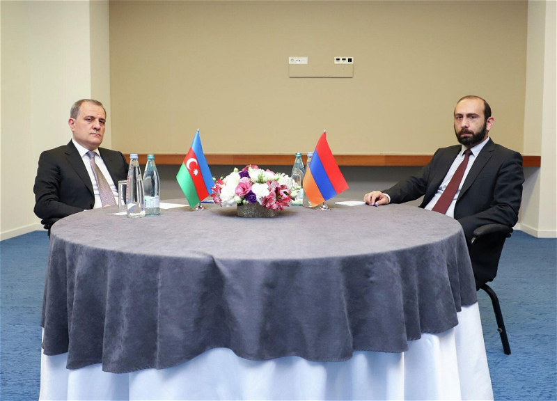 Главы МИД Азербайджана и Армении сегодня встретятся в Алматы