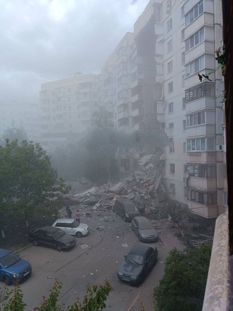 Из-под завалов дома в Белгороде достали двух погибших - ФОТО - ВИДЕО - ОБНОВЛЕНО