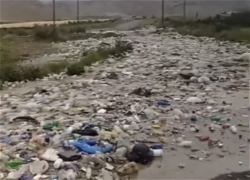 В Гейчае селевые потоки унесли мусор в реку – ВИДЕО