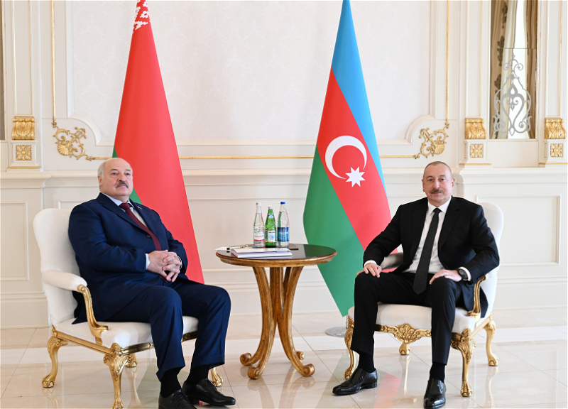 Состоялась встреча президентов Азербайджана и Беларуси один на один - ФОТО