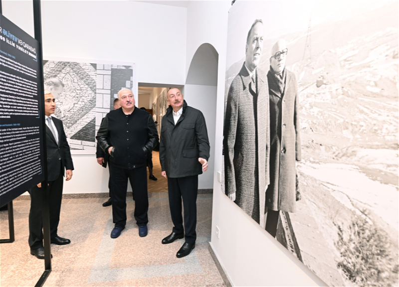 Президенты Азербайджана и Беларуси посмотрели в Творческом центре в Шуше выставку «Гейдар Алиев и Карабах» - ФОТО