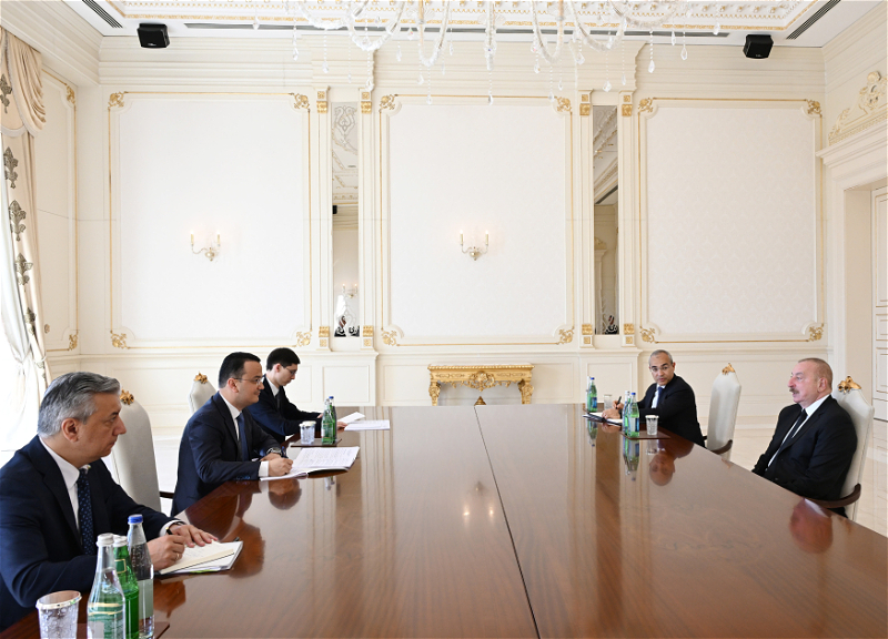 Президент Ильхам Алиев принял министра инвестиций, промышленности и торговли Узбекистана - ФОТО