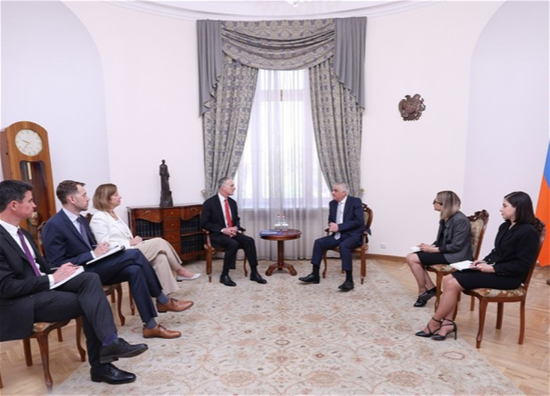 Советник Госдепа США обсуждает в Иреване армяно-азербайджанский процесс