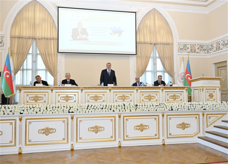 В Азербайджане проходит конференция, посвященная роли общенационального лидера Гейдара Алиева в улучшении окружающей среды - ФОТО