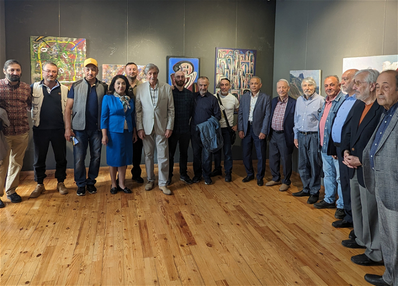 В Центре современного искусства в Ичеришехер открылась выставка «Искусство без границ»