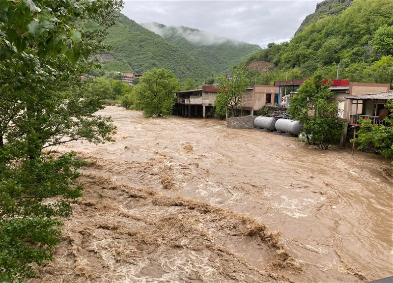 В Армении в результате наводнения погибли три человека