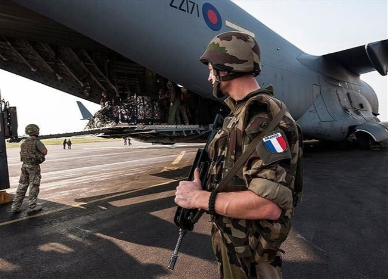 Франция согласилась направить инструкторов в Украину для подготовки военных