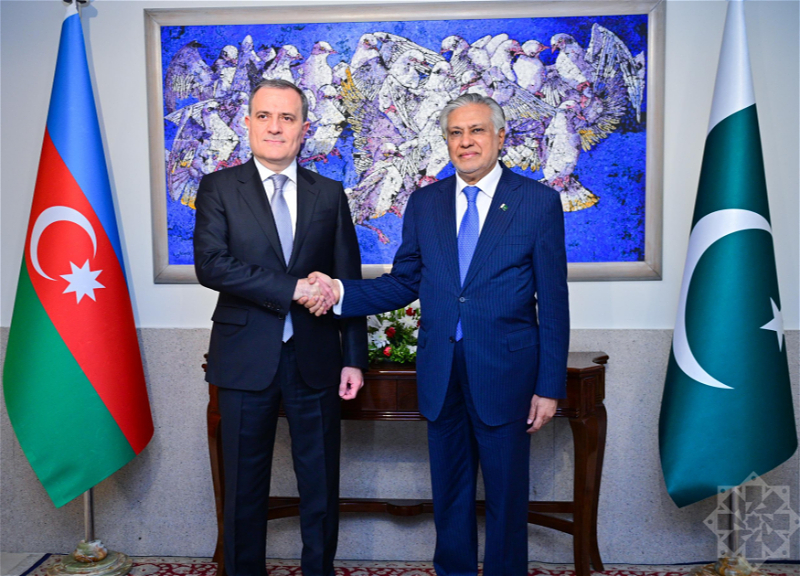 Байрамов пригласил Пакистан воспользоваться международными маршрутами, проходящими через Азербайджан