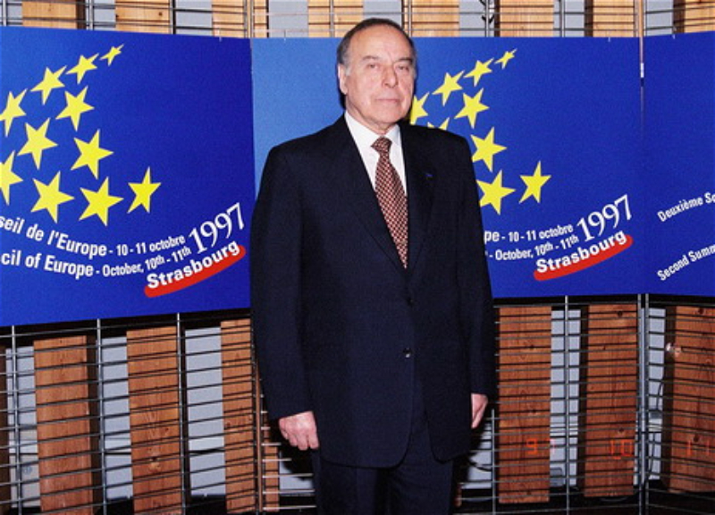 Гейдар Алиев. Великий политический деятель, политическая глыба, историческая и легендарная личность - ФОТО