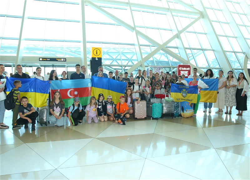 Еще одна группа украинских детей пройдет психологическую реабилитацию в Азербайджане - ФОТО