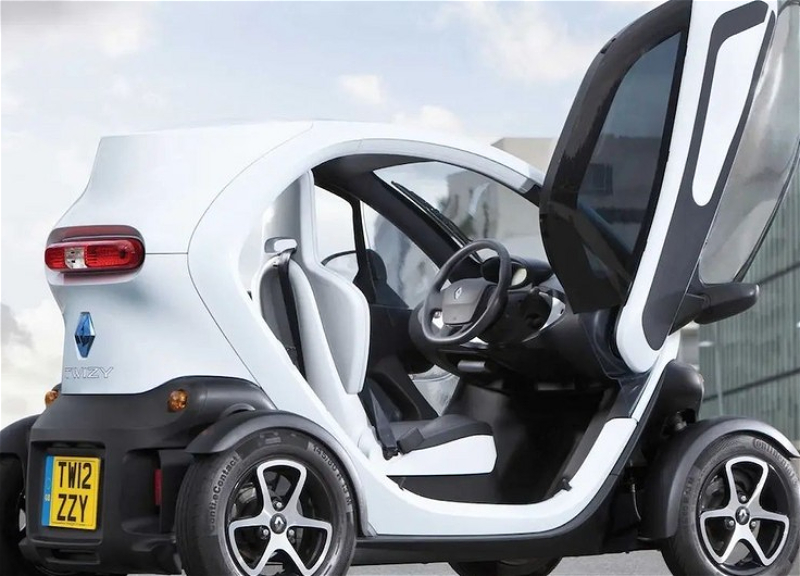 В Азербайджане управлять небольшим электрическим транспортным средством можно будет с 14 лет