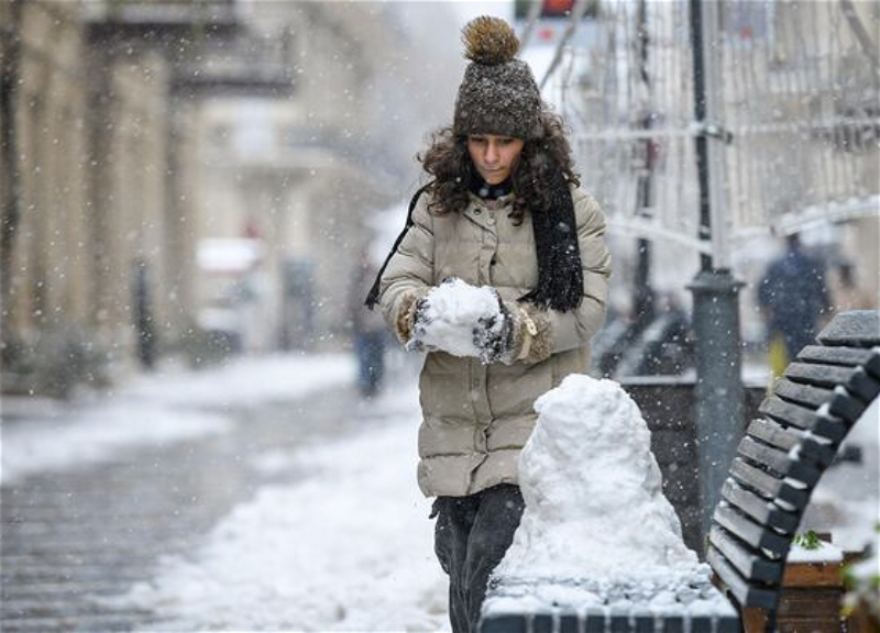 Температура воздуха в Баку даже в дневные часы будет ниже 0°C