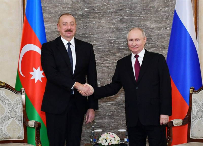 Vladimir Putin Azərbaycan Prezidentini təbrik edib