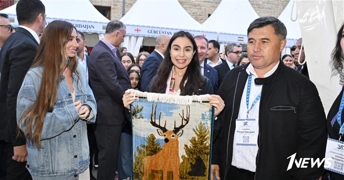 Лейла Алиева и Арзу Алиева посетили Международный фестиваль ковра - ФОТО