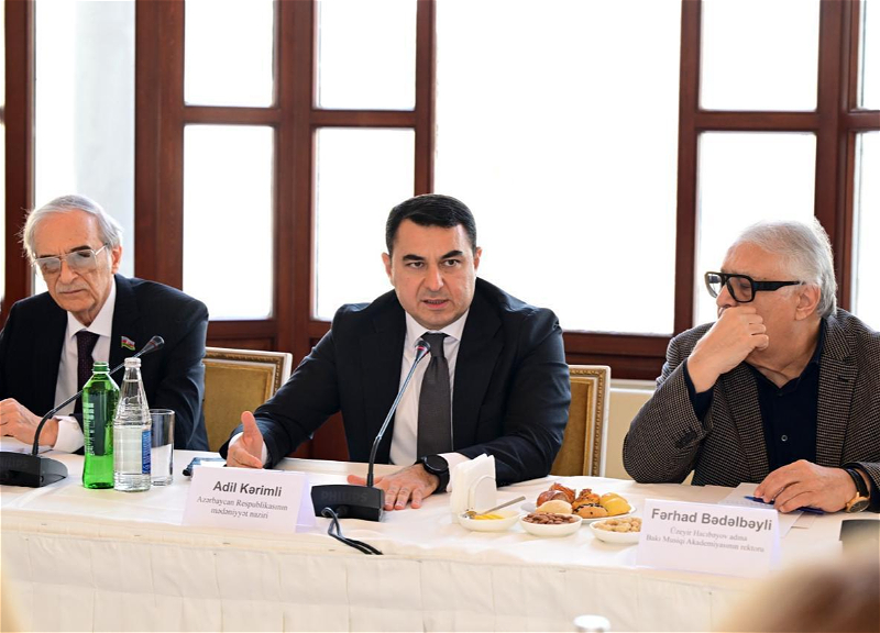“Musiqi və incəsənət məktəblərində müəllim keyfiyyəti” mövzusunda dəyirmi masa keçirilib - FOTO