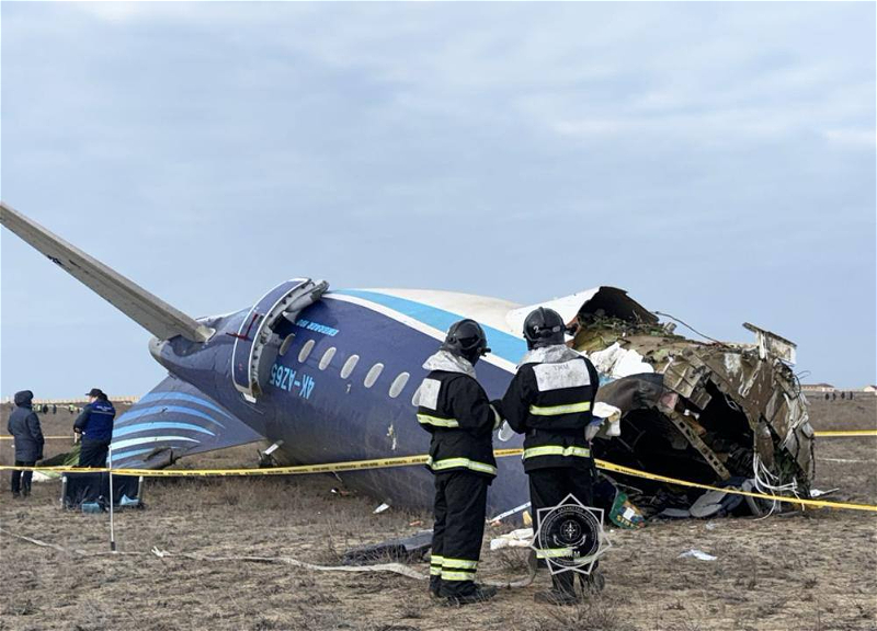 В Актау установят мемориал на месте катастрофы самолета AZAL - ВИДЕО