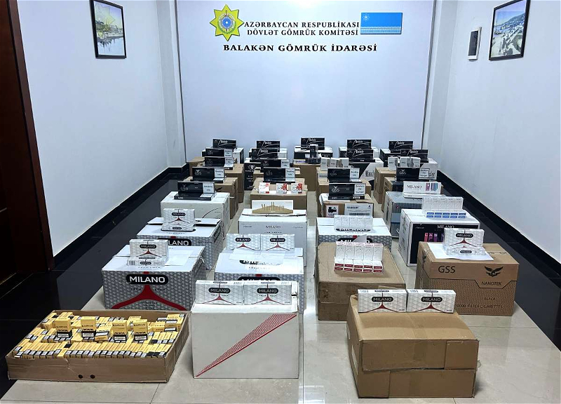 Gömrükçülər külli miqdarda aksiz markasız siqaretlər aşkarladı