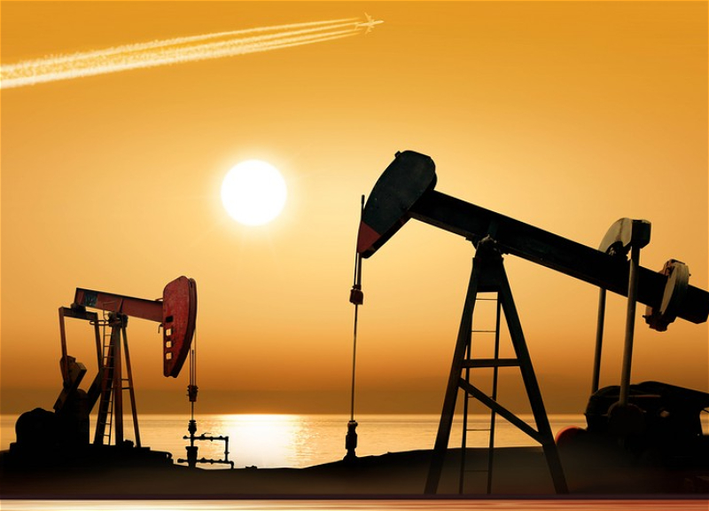 Азербайджанская нефть подешевела