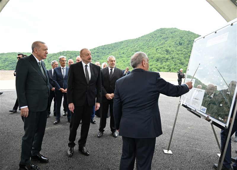 Президенты Азербайджана и Турции ознакомились со строительными работами на автомобильной дороге Кяльбаджар-Лачин - ФОТО