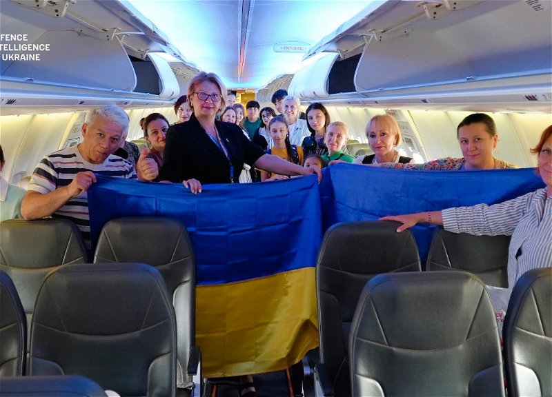 Посол Укаины поблагодарил Азербайджан за поддержку в эвакуации граждан своей страны из Ирана - ФОТО