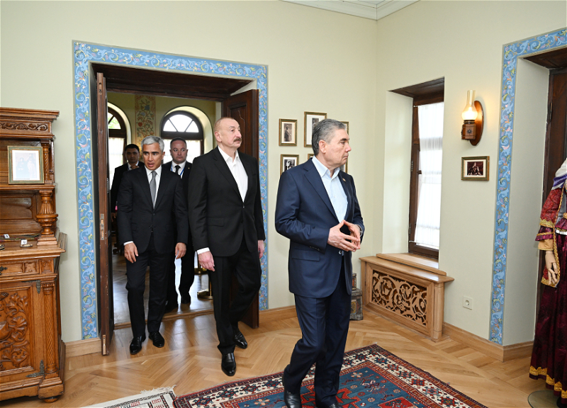 Президент Ильхам Алиев и Гурбангулы Бердымухамедов посетили усадебный комплекс Мехмандаровых в Шуше - ФОТО