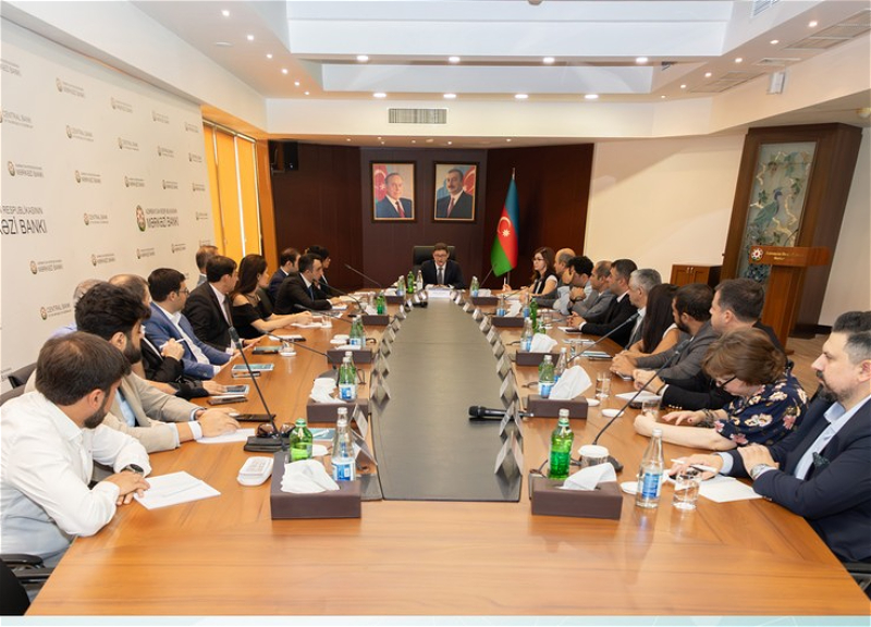 AMB: Fintex subyektlərinin Ani Ödənişlər Sisteminə inteqrasiyası müzakirə edilib