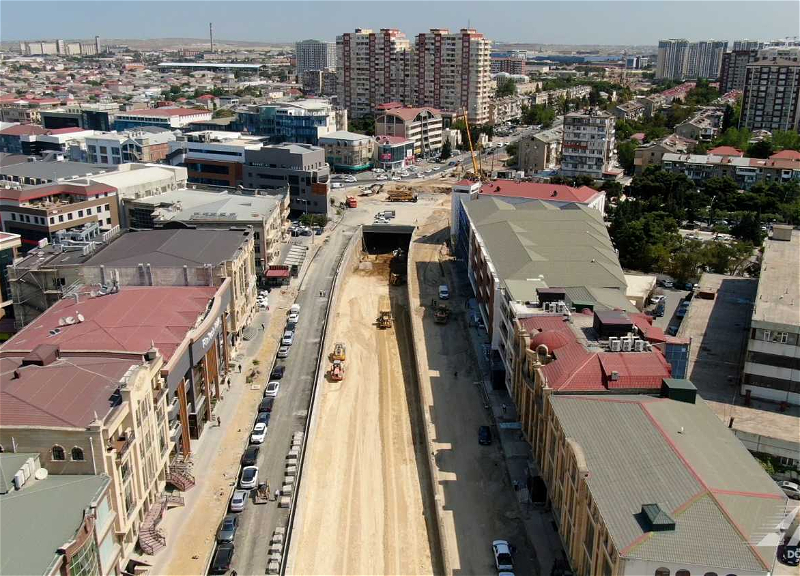 Paytaxtda yeni yolun inşası davam etdirilir - FOTO
