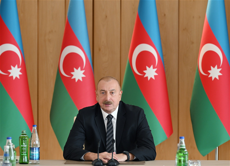 Dövlət başçısı: Azərbaycan torpağında bir nəfər də rus əsgəri yoxdur