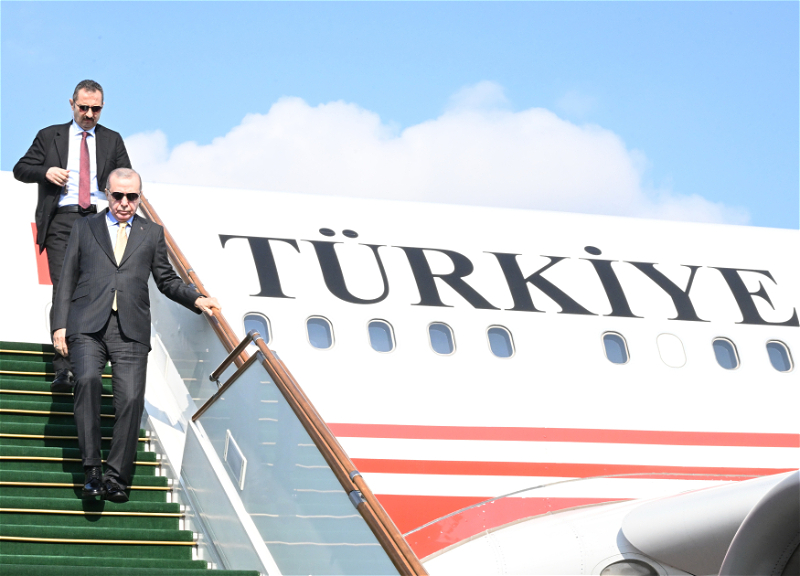 Эрдоган прибыл в Баку