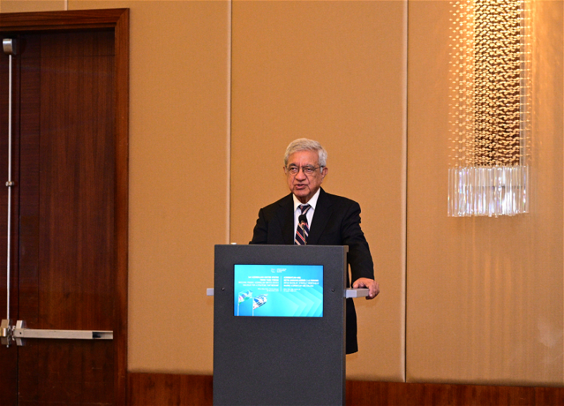 В Баку проходит первый Форум мозговых центров Азербайджана и США - ФОТО