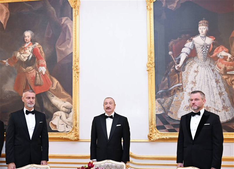 İlham Əliyevin şərəfinə rəsmi ziyafət verilib - FOTO