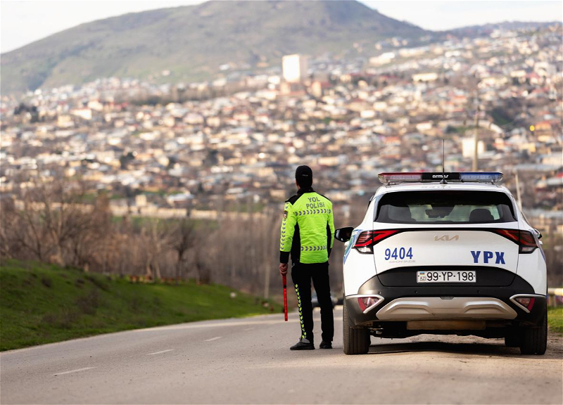 Дорожная полиция напомнила о правилах безопасности в период новогодних поездок