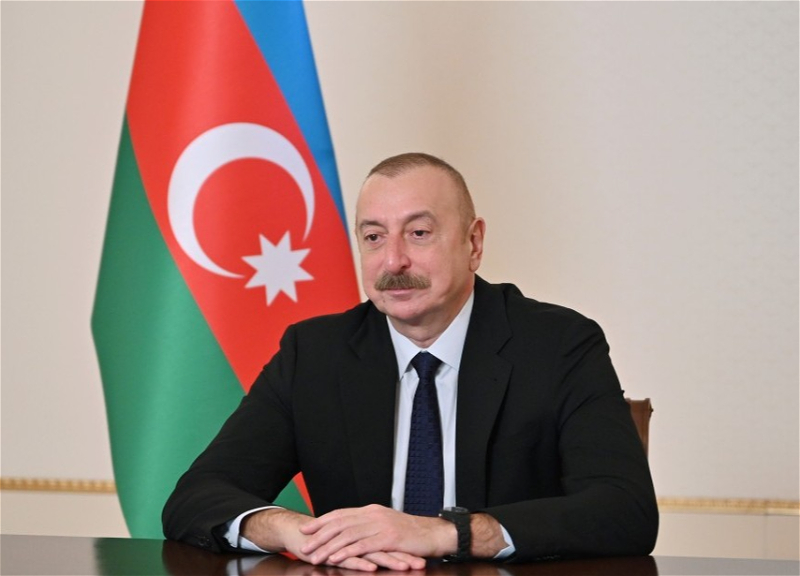 Президент Азербайджана поздравил кубинского коллегу с национальным праздником