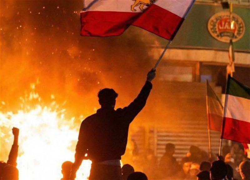 Протесты в Иране: экономика как детонатор, политика как цель