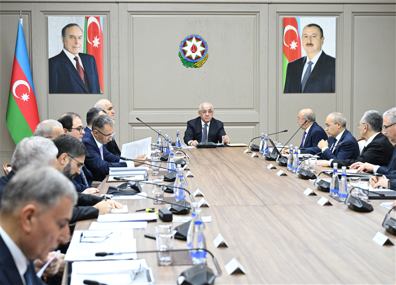 В Кабмине состоялось совещание по экологическому состоянию Каспия и Бакинской бухты - ФОТО