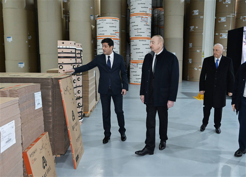 Prezident Sənaye Parkında “Bakı Karton və Qutu Fabriki” MMC-nin karton və qutu taralarının istehsalı müəssisəsinin açılışında iştirak edib