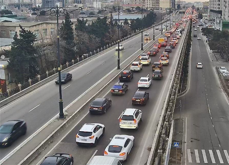 Где сейчас пробки в Баку: Список улиц