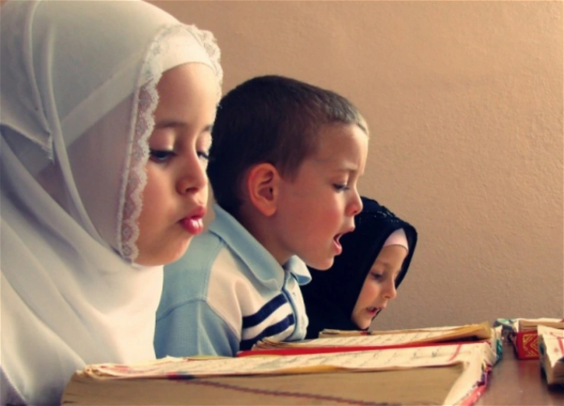 В Азербайджане введут запрет на принуждение детей к совершению религиозных обрядов