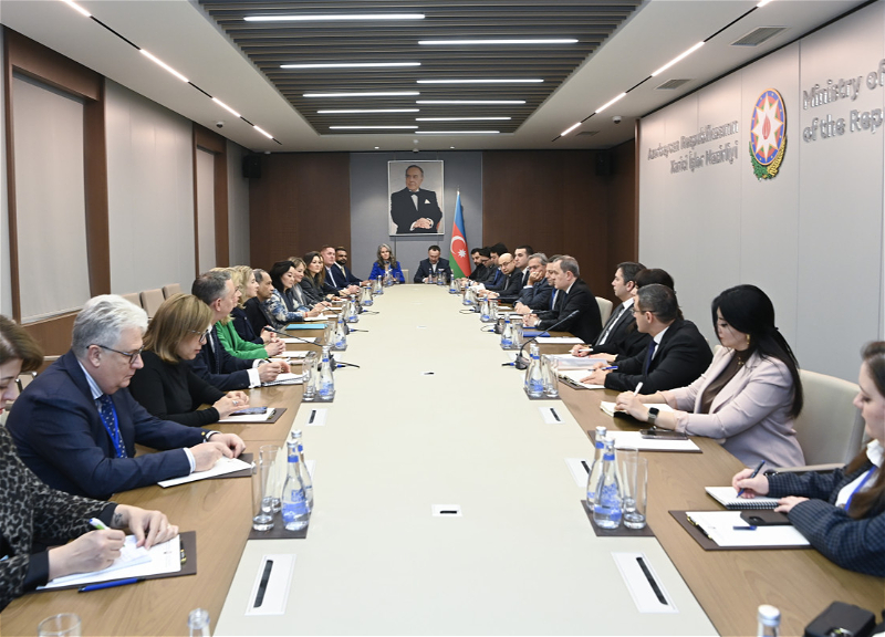 Ceyhun Bayramov ABŞ Ticarət Palatasının nümayəndə heyəti ilə görüşüb